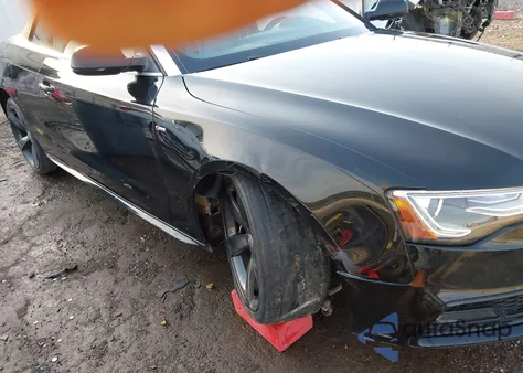 2015 Audi A5 2.0T Premium из США, поврежденный, VIN WAUMFAFH4FN011708